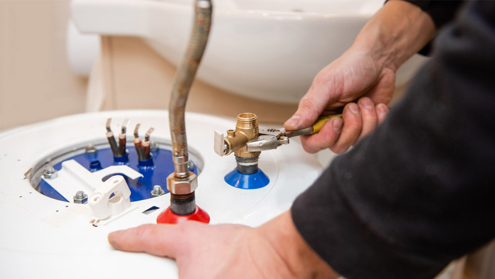 Water Heater Maintenance in Franklin Park